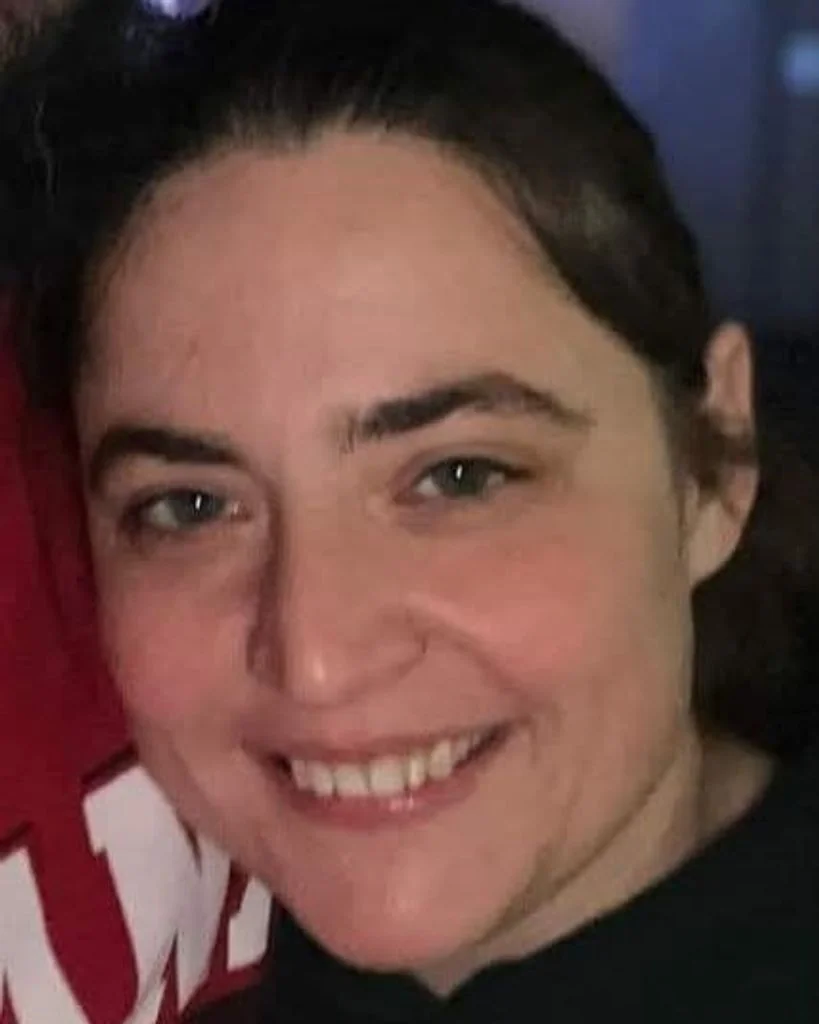 Amanda Francis Seguin